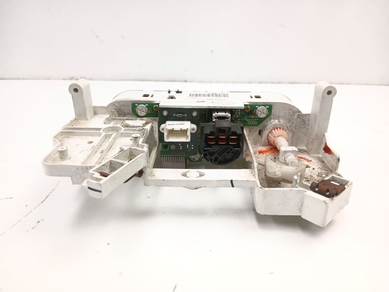 Recambio de mandos calefaccion aire para nissan terrano ii (r20) 2.7 tdi 4wd referencia OEM IAM 275000X000 EG08136701 