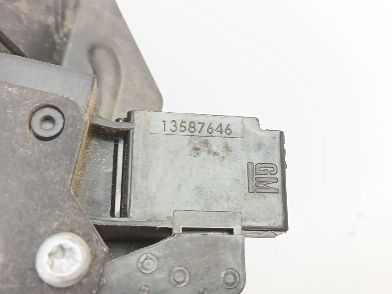 Recambio de cerradura maletero / porton para opel astra j (p10) 1.6 cdti (68) referencia OEM IAM 13587646  