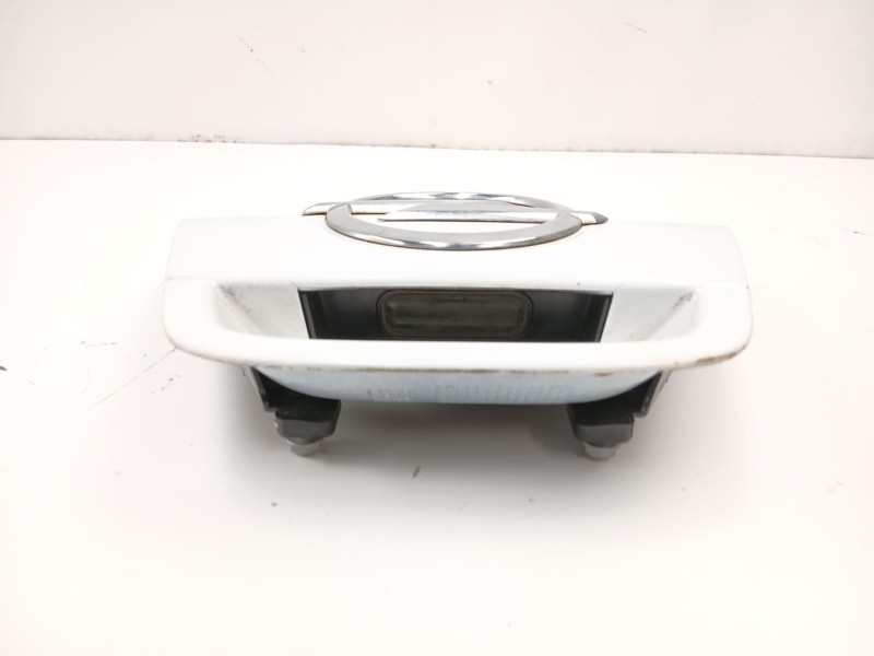 Recambio de manilla maletero para opel astra j (p10) 1.6 cdti (68) referencia OEM IAM 13372619  13372620