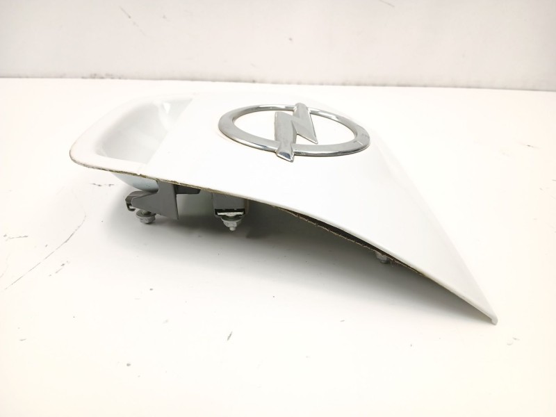 Recambio de manilla maletero para opel astra j (p10) 1.6 cdti (68) referencia OEM IAM 13372619  13372620