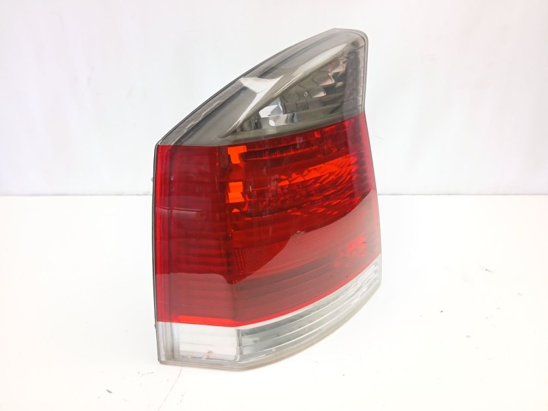 Recambio de piloto trasero izquierdo para opel vectra c gts (z02) 1.8 16v (f68) referencia OEM IAM 13157646  