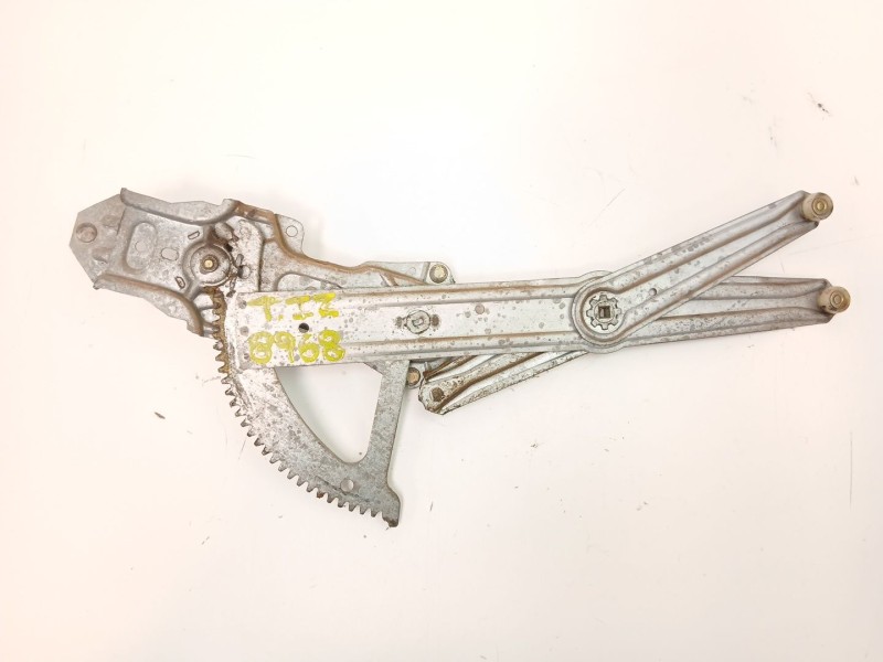 Recambio de elevalunas trasero izquierdo para peugeot 205 plus 1.4 g referencia OEM IAM 922314  