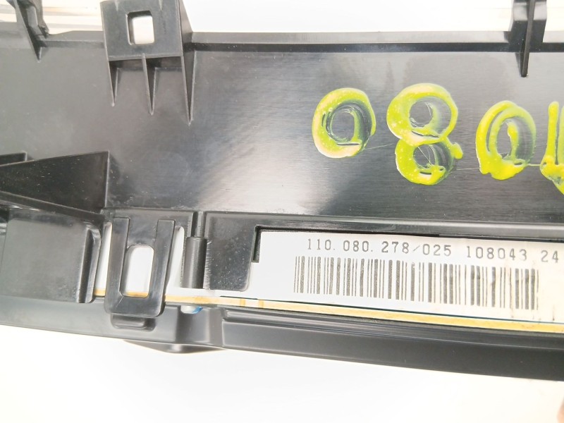 Recambio de cuadro instrumentos para opel vectra c gts (z02) 1.8 16v (f68) referencia OEM IAM 13186701 110080278025 