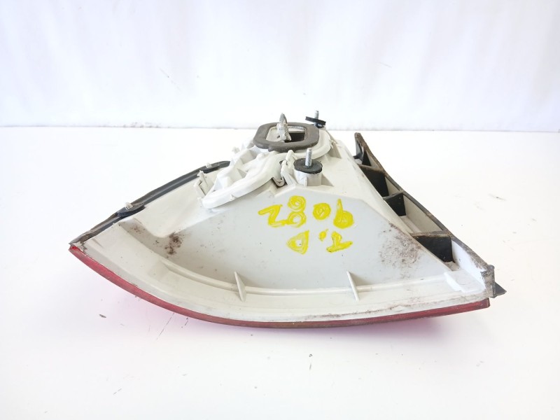 Recambio de piloto trasero derecho para opel astra g hatchback (t98) 1.6 (f08, f48) referencia OEM IAM 9117403  