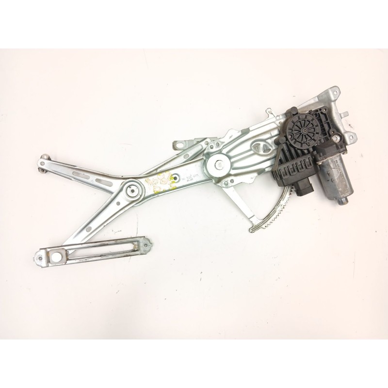 Recambio de elevalunas delantero izquierdo para opel astra g hatchback (t98) 1.6 (f08, f48) referencia OEM IAM 90521875  