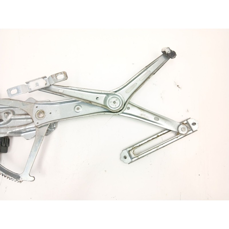 Recambio de elevalunas delantero izquierdo para opel astra g hatchback (t98) 1.6 (f08, f48) referencia OEM IAM 90521875  