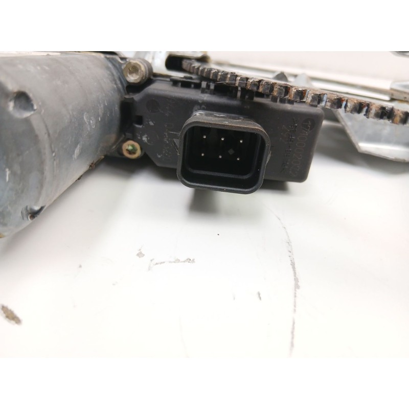 Recambio de elevalunas delantero izquierdo para opel astra g hatchback (t98) 1.6 (f08, f48) referencia OEM IAM 90521875  