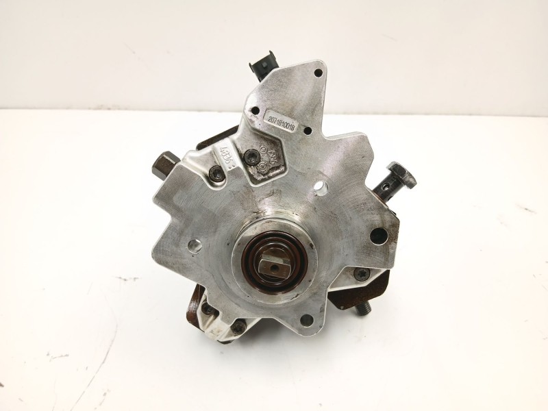 Recambio de bomba inyectora diesel para hyundai santa fé ii (cm) 2.2 crdi 4x4 referencia OEM IAM 3310027400 0445010121 