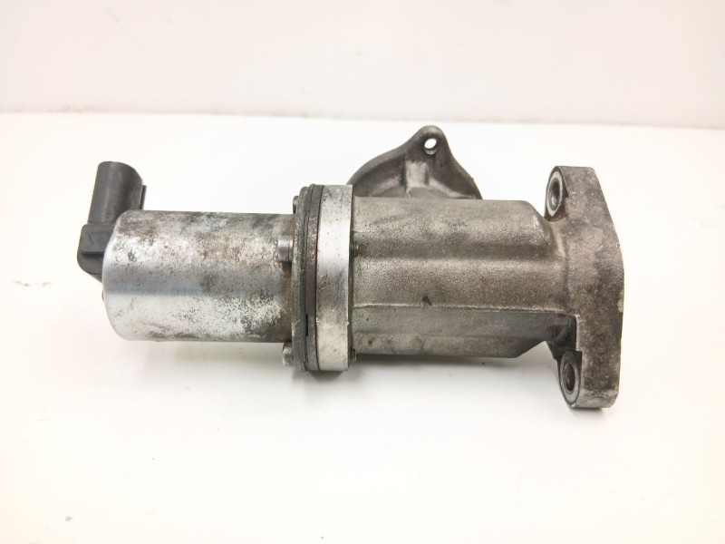 Recambio de valvula egr para hyundai santa fé ii (cm) 2.2 crdi 4x4 referencia OEM IAM 2841027410  