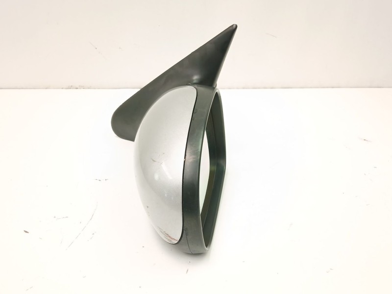 Recambio de retrovisor izquierdo para peugeot 406 (8b) 2.2 hdi referencia OEM IAM 96413209  