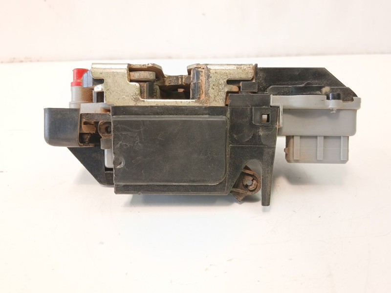 Recambio de cerradura puerta trasera izquierda para peugeot 406 (8b) 2.2 hdi referencia OEM IAM 913758  