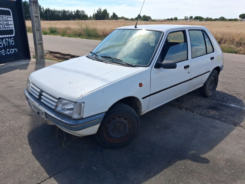 Recambio de carroceria para peugeot 205 furgoneta/hatchback 1.8 d referencia OEM IAM   