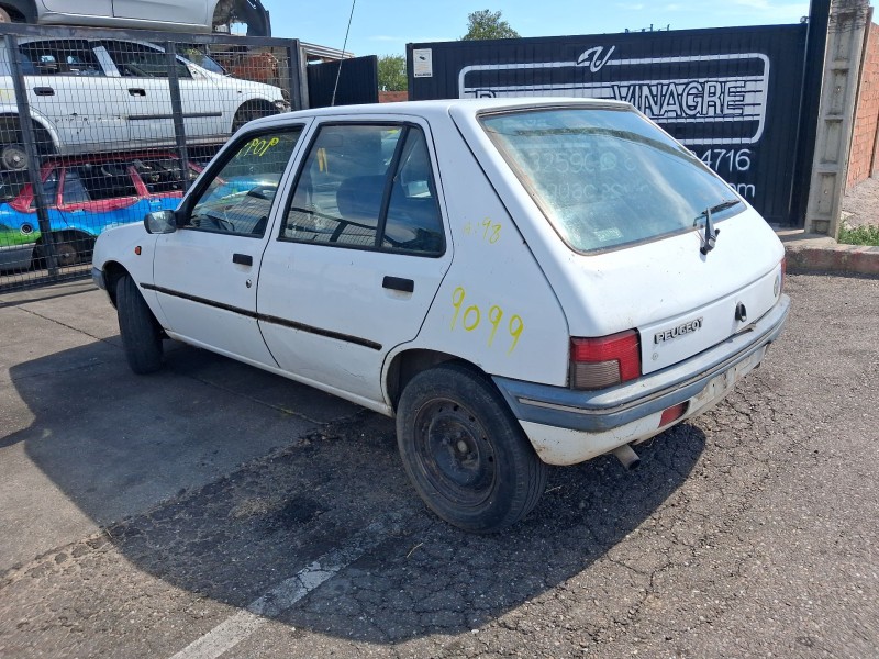 Recambio de carroceria para peugeot 205 furgoneta/hatchback 1.8 d referencia OEM IAM   