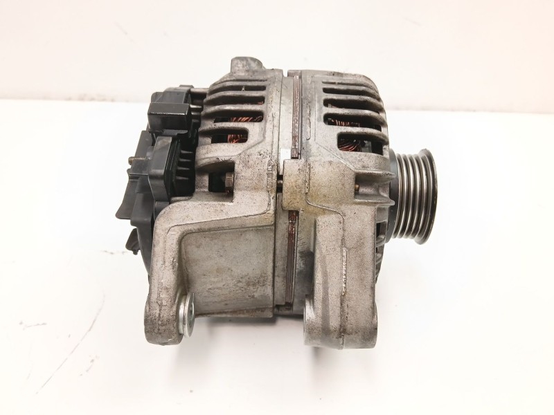 Recambio de alternador para opel astra g hatchback (t98) 1.6 (f08, f48) referencia OEM IAM 90561971 0124415002 
