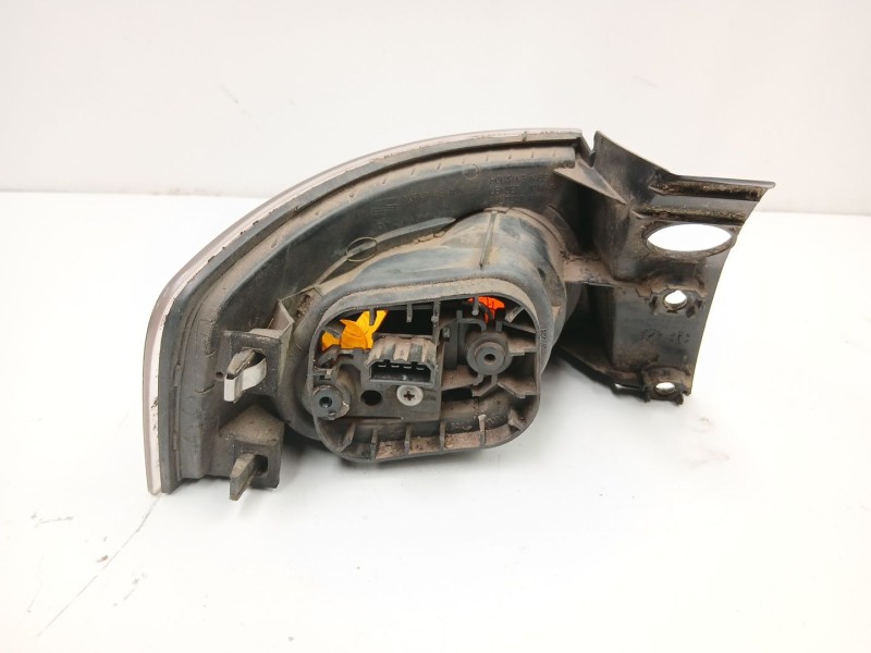 Recambio de piloto trasero derecho para seat ibiza iii (6l1) 1.4 16v referencia OEM IAM 6L6945096A 6L6945112 