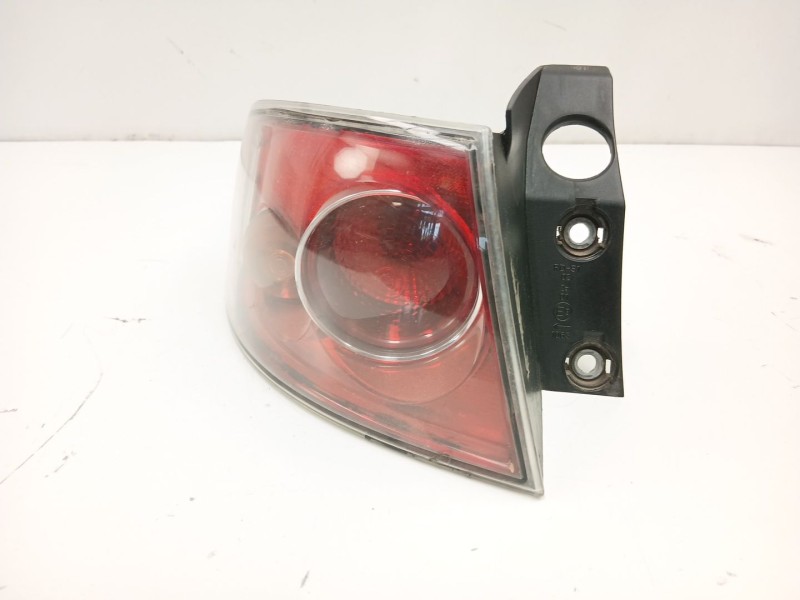 Recambio de piloto trasero izquierdo para seat ibiza iii (6l1) 1.4 16v referencia OEM IAM 6L6945095A  6L6945111