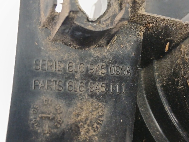 Recambio de piloto trasero izquierdo para seat ibiza iii (6l1) 1.4 16v referencia OEM IAM 6L6945095A  6L6945111