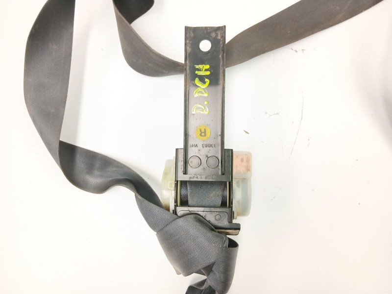 Recambio de cinturon seguridad delantero derecho para opel monterey 3.1 turbodiesel referencia OEM IAM 97155254  