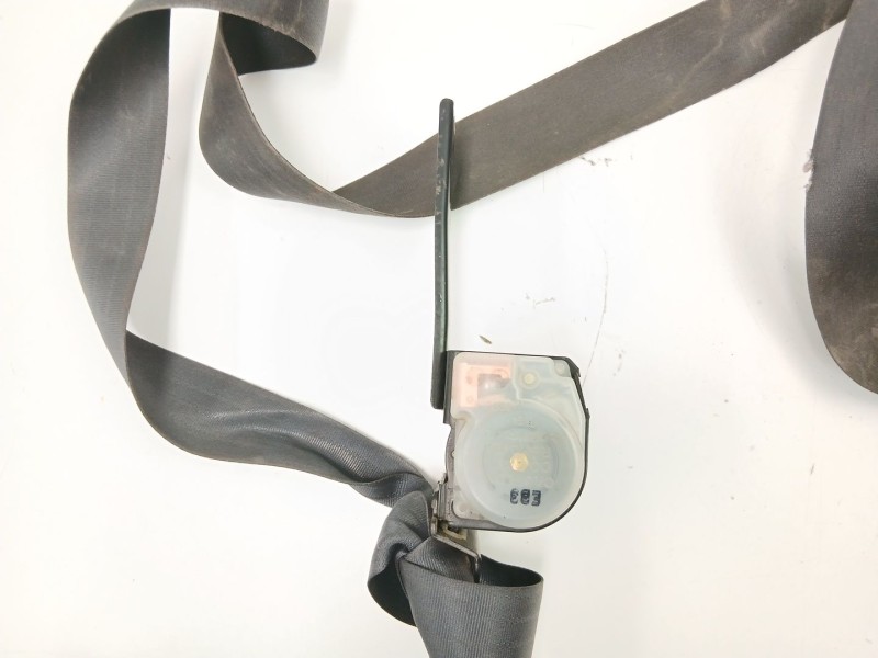 Recambio de cinturon seguridad delantero derecho para opel monterey 3.1 turbodiesel referencia OEM IAM 97155254  
