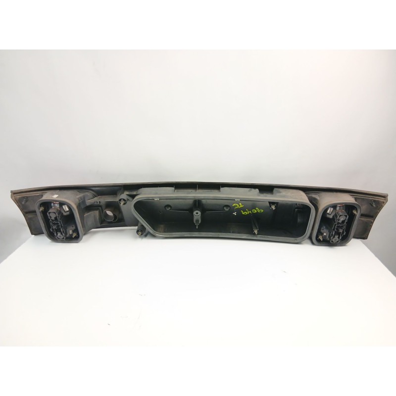 Recambio de piloto trasero central para renault laguna i (b56_, 556_) 1.9 dci (b56w) referencia OEM IAM 7700420119  