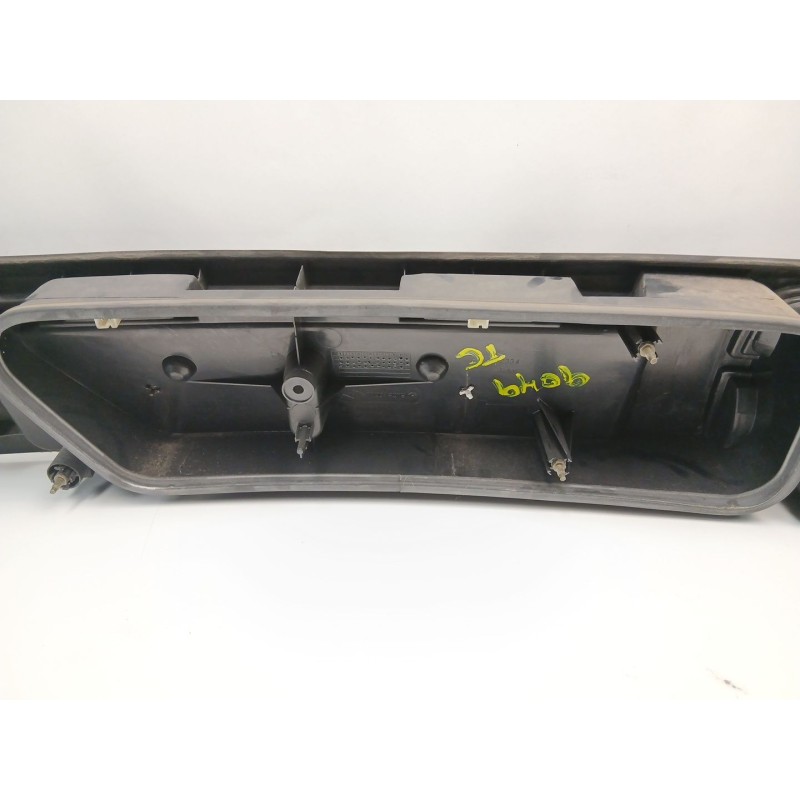 Recambio de piloto trasero central para renault laguna i (b56_, 556_) 1.9 dci (b56w) referencia OEM IAM 7700420119  
