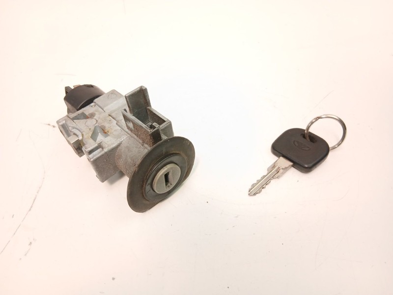 Recambio de conmutador de arranque para daewoo aranos 2.0 referencia OEM IAM 7848651  