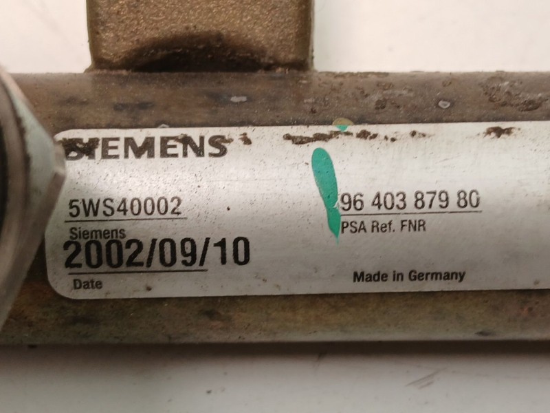 Recambio de rampa inyectora para citroën xsara (n1) 2.0 hdi 90 referencia OEM IAM 9640387980 5WS40002 