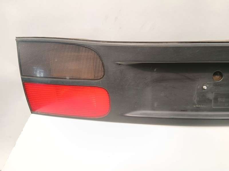 Recambio de piloto trasero central para renault laguna i (b56_, 556_) 1.8 (b56z) referencia OEM IAM 7700820049  