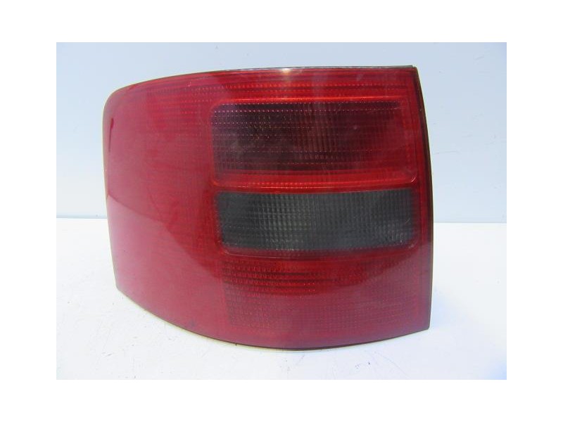 Recambio de piloto trasero izq. : audi a6 : 2.5 tdi (179,47cv)5p automatico [2000] para audi a6 2.5 tdi (179,47cv automatico 2.5