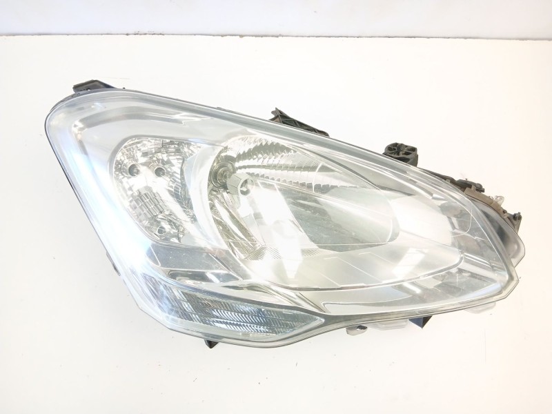 Recambio de faro derecho para citroën berlingo multispace (b9) 1.6 hdi 90 referencia OEM IAM 9682828180 89318041 