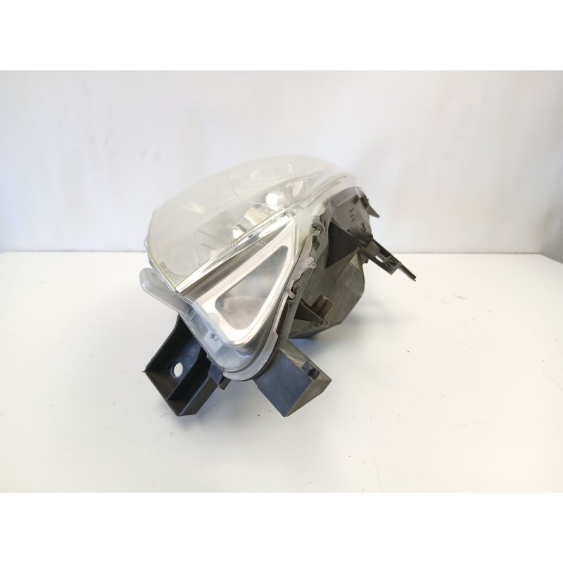 Recambio de faro derecho para citroën berlingo multispace (b9) 1.6 hdi 90 referencia OEM IAM 9682828180 89318041 