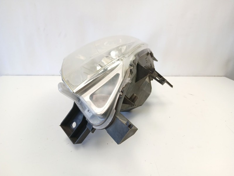Recambio de faro derecho para citroën berlingo multispace (b9) 1.6 hdi 90 referencia OEM IAM 9682828180 89318041 