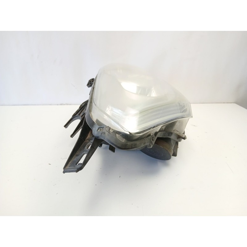 Recambio de faro derecho para citroën berlingo multispace (b9) 1.6 hdi 90 referencia OEM IAM 9682828180 89318041 