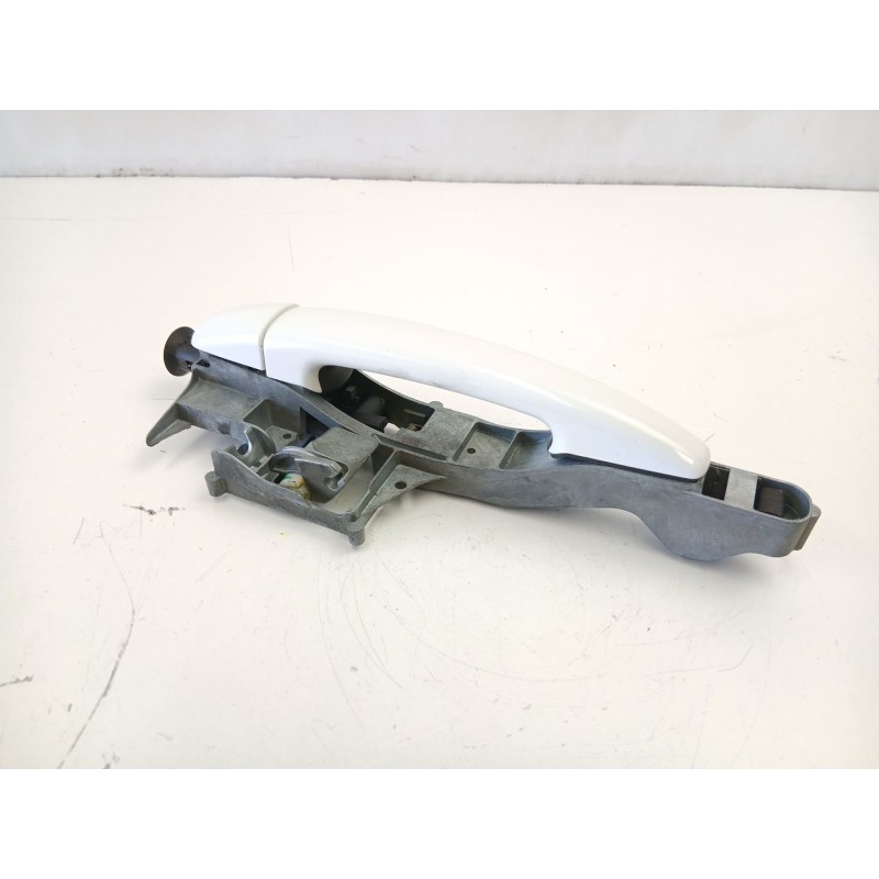 Recambio de manilla trasera derecha para citroën berlingo multispace (b9) 1.6 hdi 90 referencia OEM IAM 9680503580  