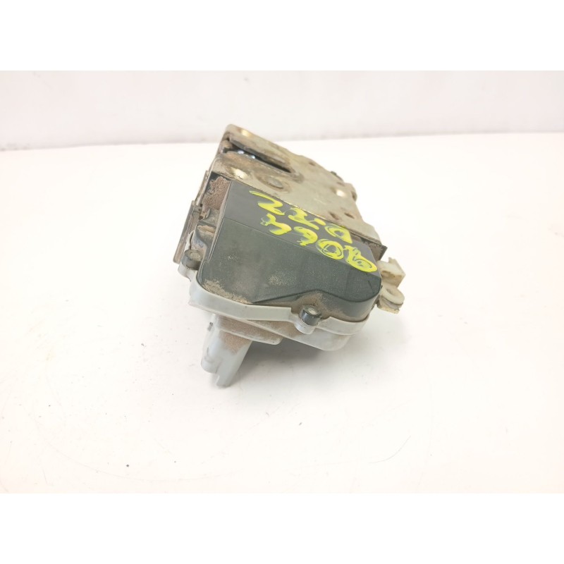 Recambio de cerradura puerta delantera izquierda para peugeot 307 (3a/c) 2.0 hdi 90 referencia OEM IAM 9135L0  