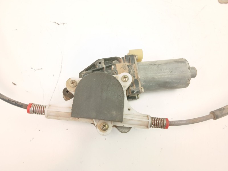 Recambio de elevalunas delantero derecho para nissan terrano ii (r20) 2.7 tdi 4wd referencia OEM IAM 807002X000  