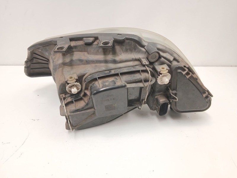 Recambio de faro derecho para seat ibiza iii (6l1) 1.4 16v referencia OEM IAM 6L1941022A  