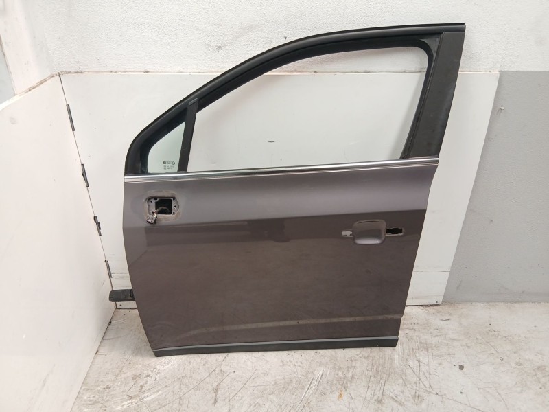 Recambio de puerta delantera izquierda para chevrolet orlando (j309) 2.0 d referencia OEM IAM 95242604  