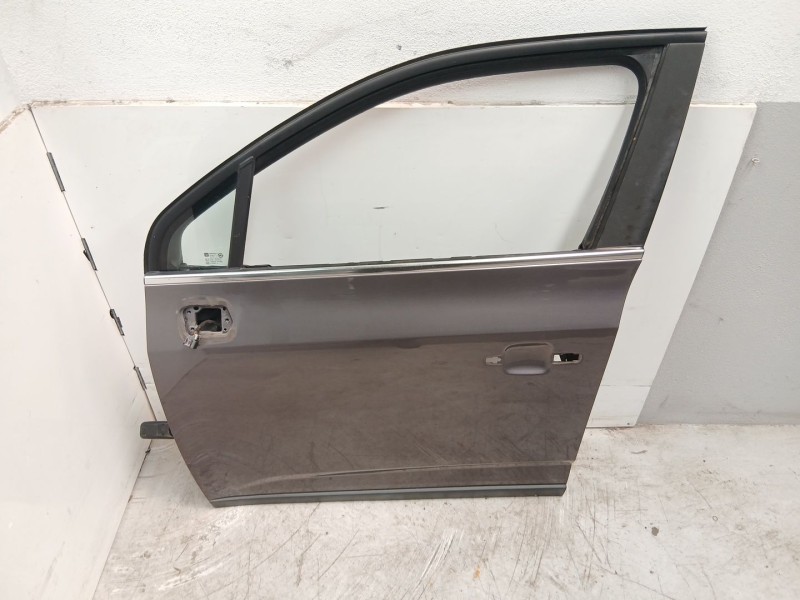 Recambio de puerta delantera izquierda para chevrolet orlando (j309) 2.0 d referencia OEM IAM 95242604  