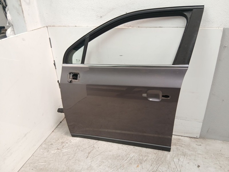 Recambio de puerta delantera izquierda para chevrolet orlando (j309) 2.0 d referencia OEM IAM 95242604  