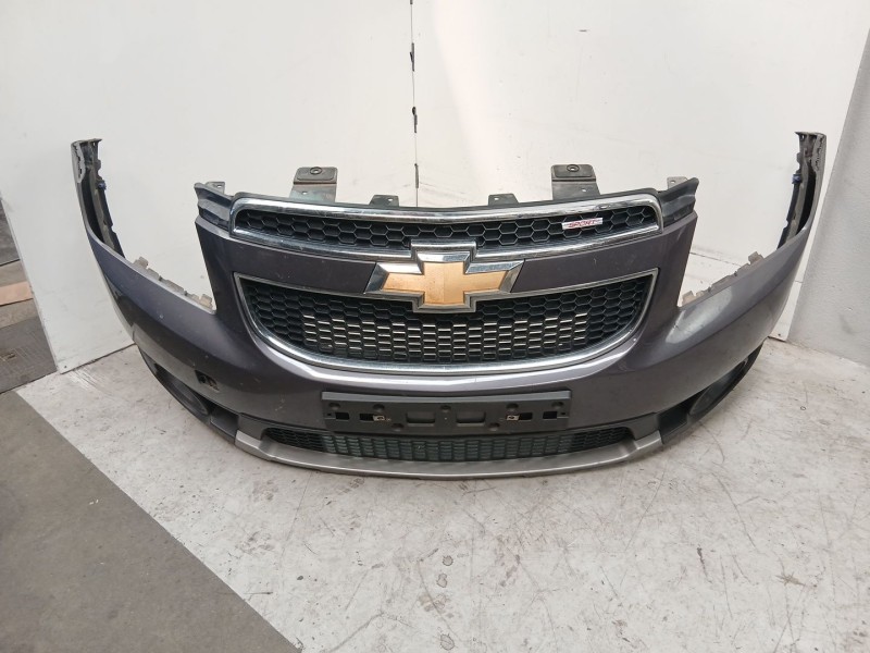 Recambio de paragolpes delantero para chevrolet orlando (j309) 2.0 d referencia OEM IAM 95411424  