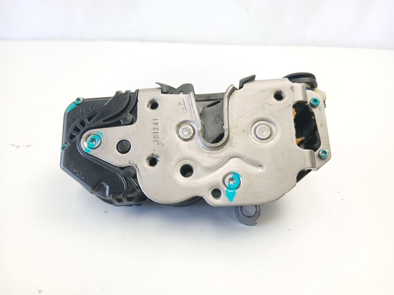 Recambio de cerradura puerta trasera izquierda para chevrolet orlando (j309) 2.0 d referencia OEM IAM 13503807  