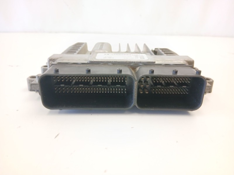Recambio de centralita para chevrolet orlando (j309) 2.0 d referencia OEM IAM 96951477 25184302 