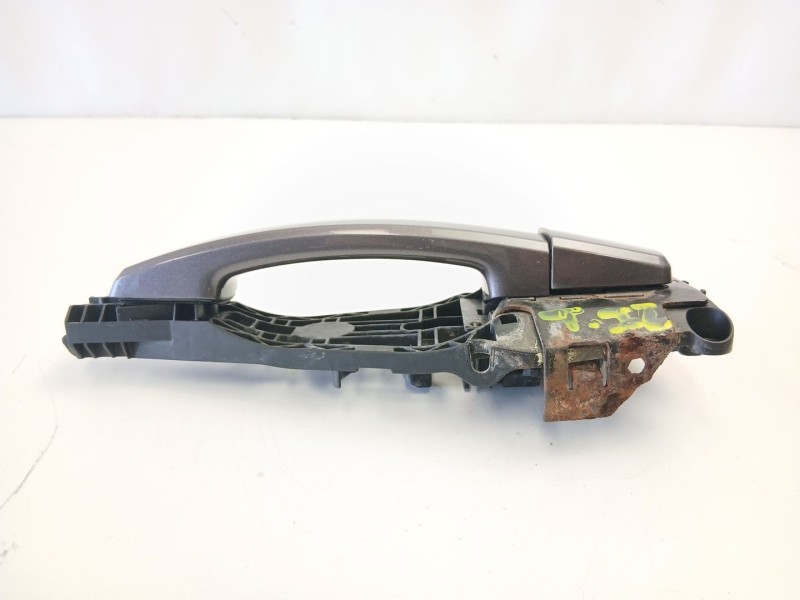 Recambio de manilla trasera izquierda para chevrolet orlando (j309) 2.0 d referencia OEM IAM 13505890  