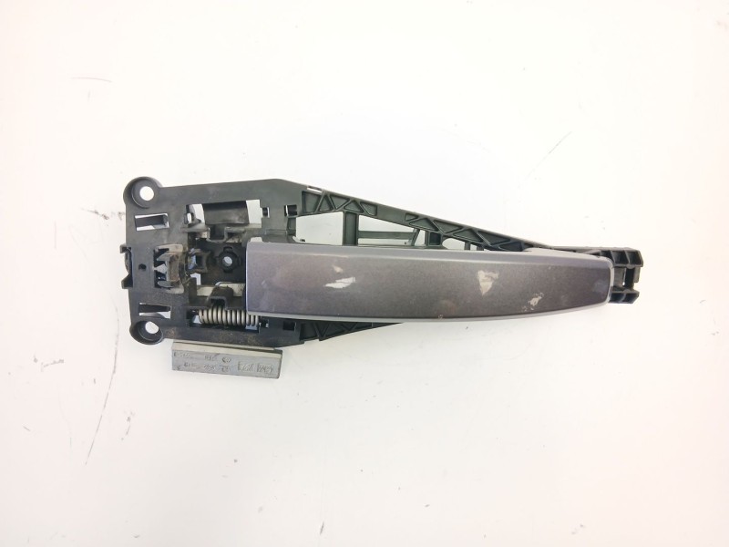Recambio de manilla delantera izquierda para chevrolet orlando (j309) 2.0 d referencia OEM IAM 13576845  