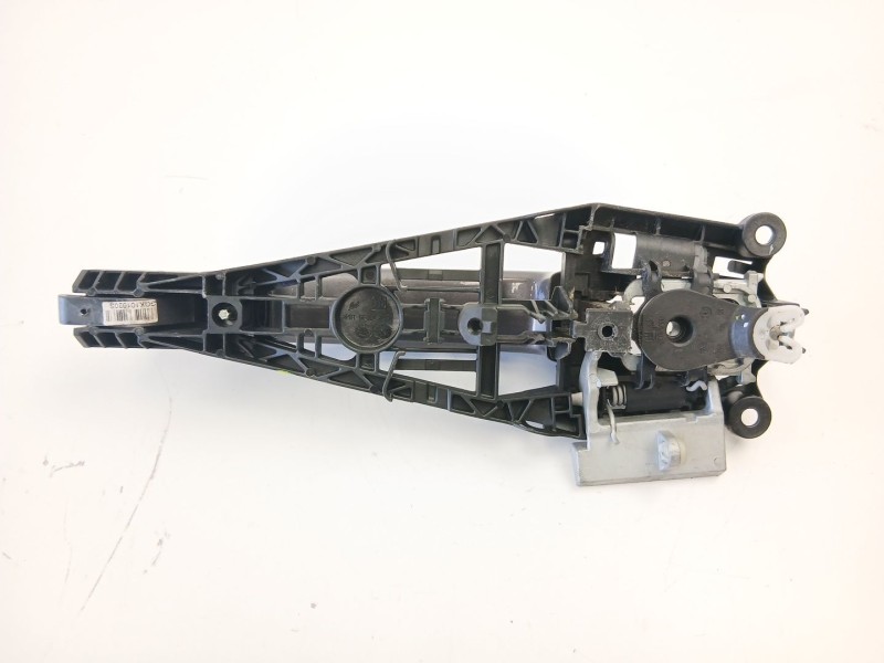 Recambio de manilla delantera izquierda para chevrolet orlando (j309) 2.0 d referencia OEM IAM 13576845  