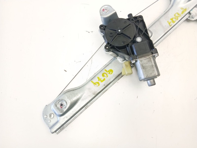 Recambio de elevalunas trasero derecho para chevrolet orlando (j309) 2.0 d referencia OEM IAM 95374827  