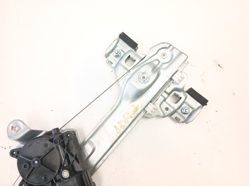 Recambio de elevalunas trasero derecho para chevrolet orlando (j309) 2.0 d referencia OEM IAM 95374827  