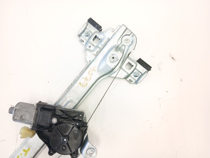 Recambio de elevalunas trasero izquierdo para chevrolet orlando (j309) 2.0 d referencia OEM IAM 95374828  