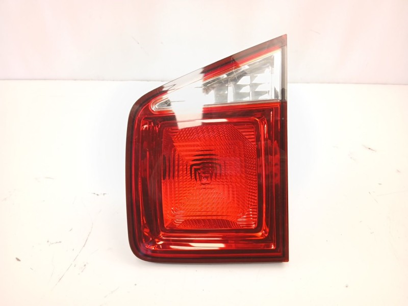Recambio de piloto porton derecho para chevrolet orlando (j309) 2.0 d referencia OEM IAM 42334062  